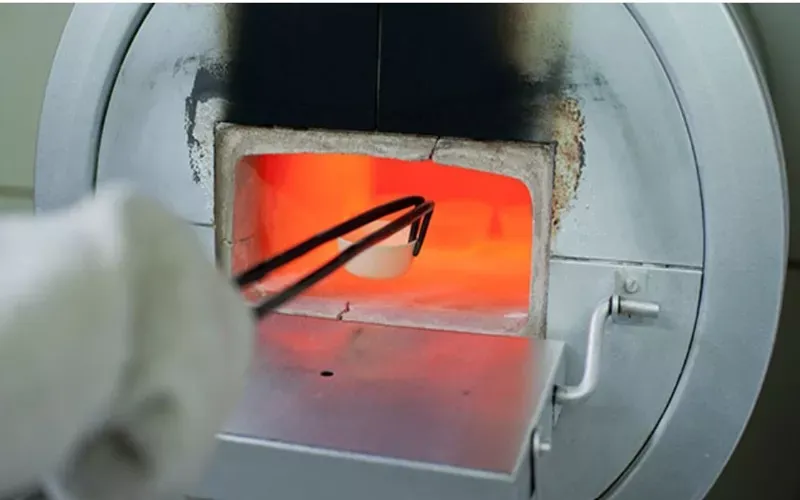 کاربردهای سرامیک شفاف در صنعت