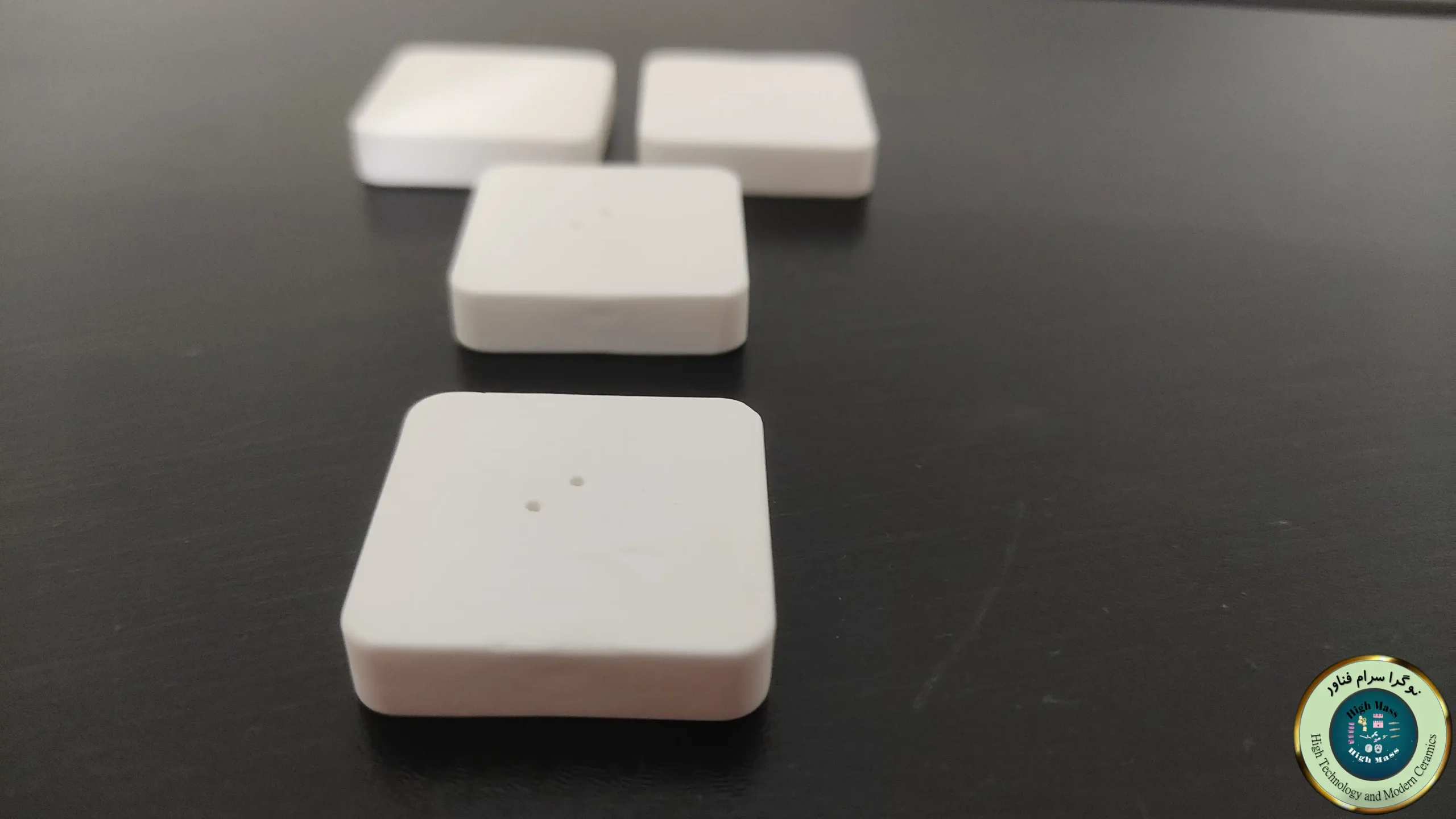 راهنمای انتخاب عایق الکتریکی برای کابلها و سیمها