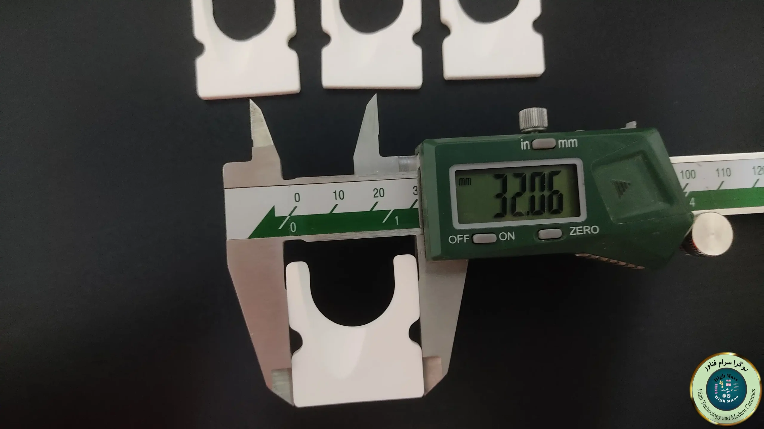 مزایا و ویژگیهای سرامیک اسکراپر مقاوم به سایش