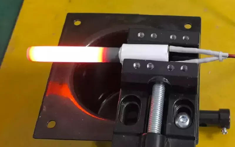 نقش جرقه‌زن‌های سرامیکی در بخاری‌ها و مشعل‌های پلت