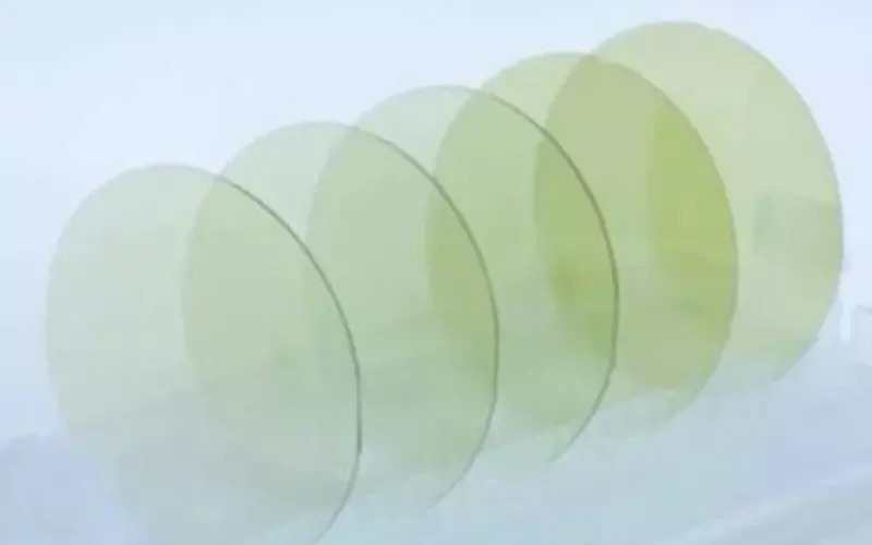 زیرلایه سرامیکی SiC نیمه‌عایق برای کاربردهای RF و فناوری GaN-on-SiC